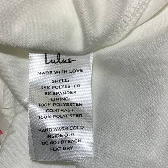 LULU'S Sz S Extraordinary Romance White Button Back Mermaid Maxi Dress B107 - Picture 10 of 11